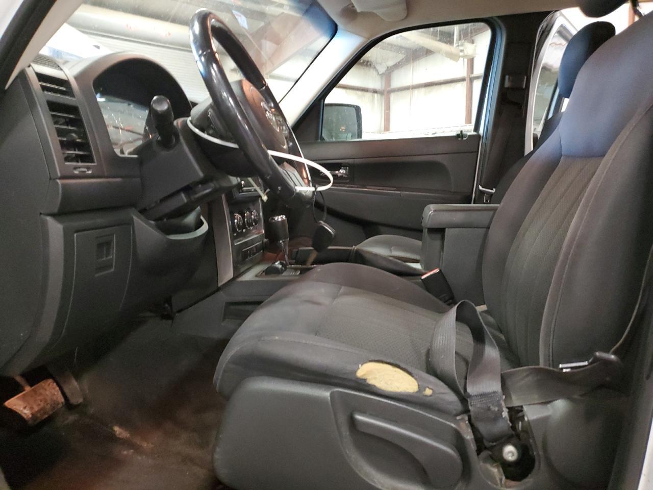 2011 Jeep Liberty Sport - Фото 7