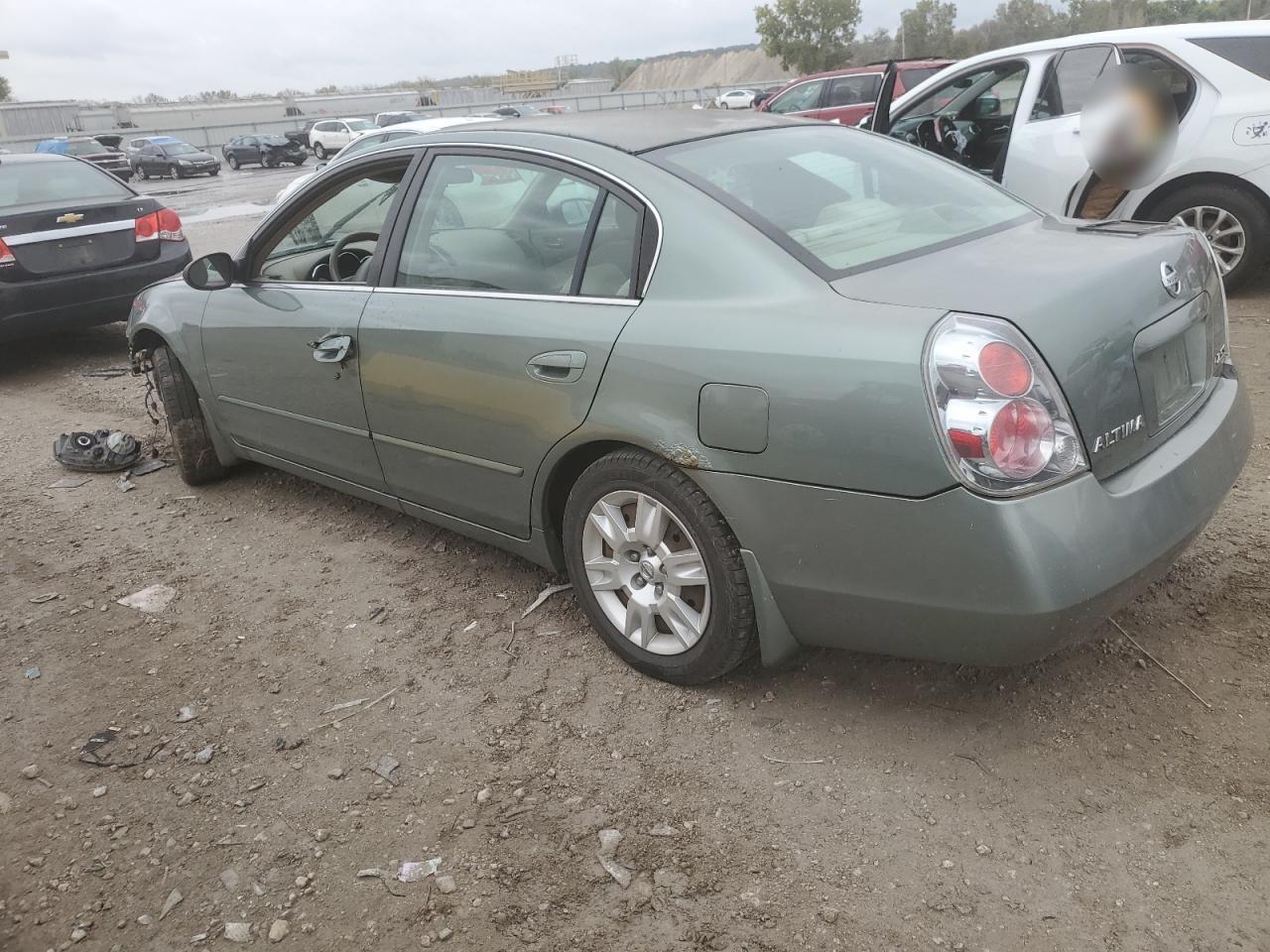 2006 Nissan Altima S - Image 2