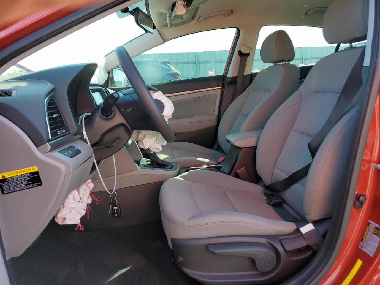 2018 Hyundai Elantra Sel - Фото 7