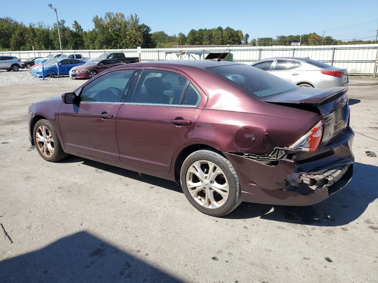 2012 Ford Fusion Se - Image 2