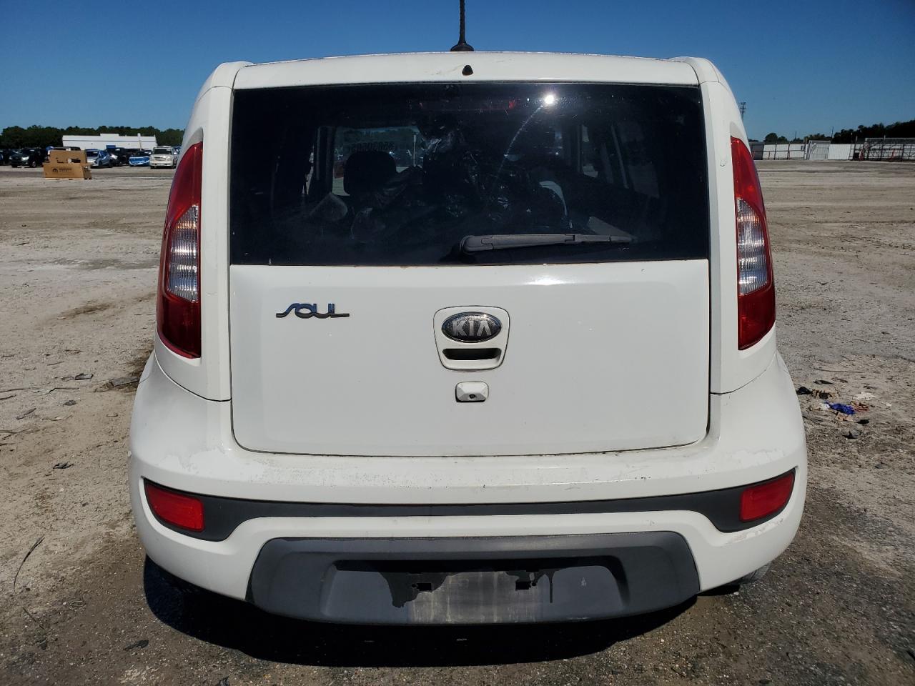 2013 Kia Soul + - Фото 6