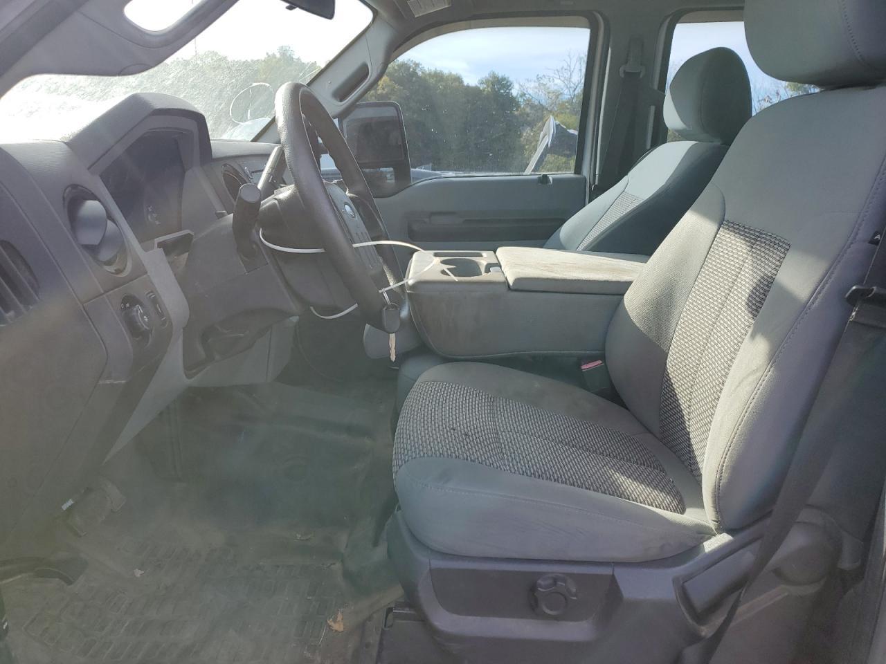 2015 Ford F250 Super Duty - Фото 7