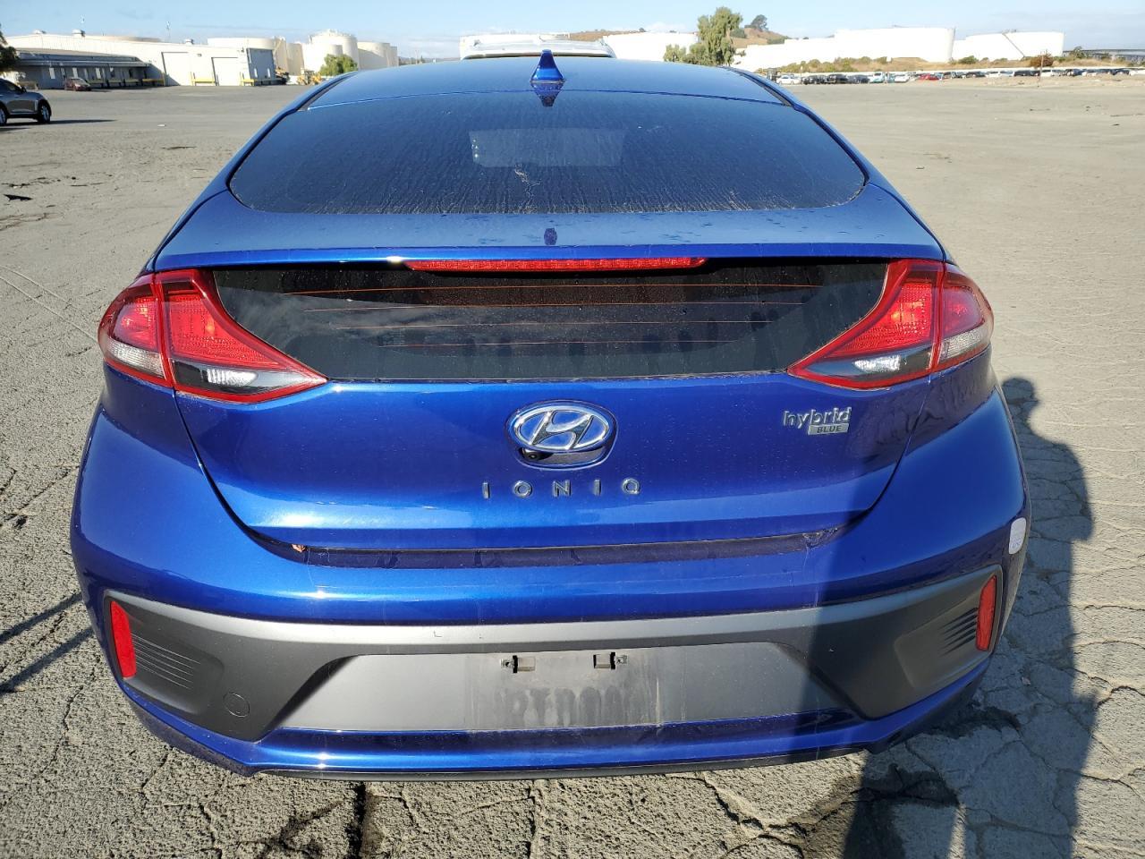 2020 Hyundai Ioniq Blue - Фото 6
