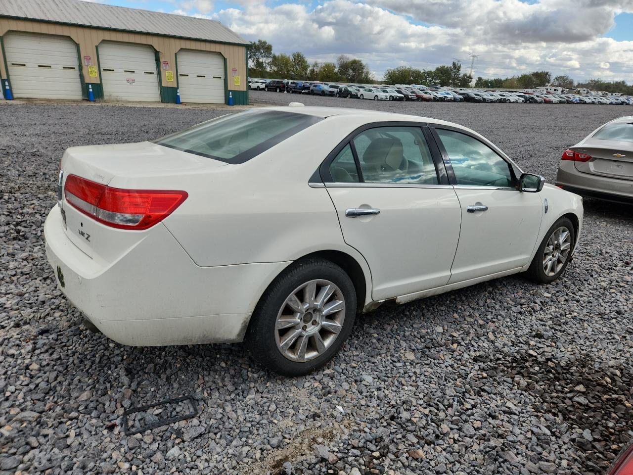 2012 Lincoln Mkz - Image 3