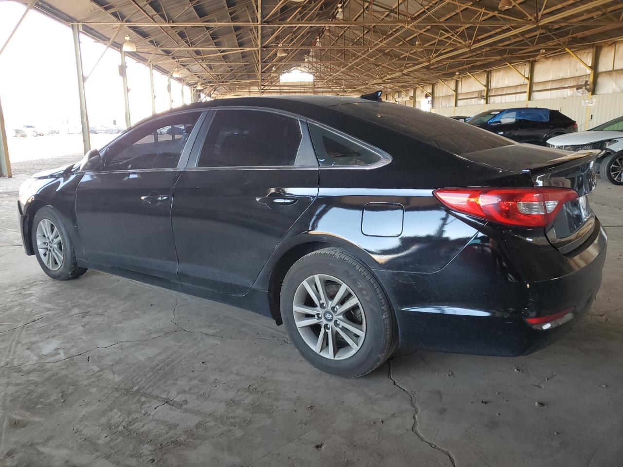 2015 Hyundai Sonata Se - Image 2