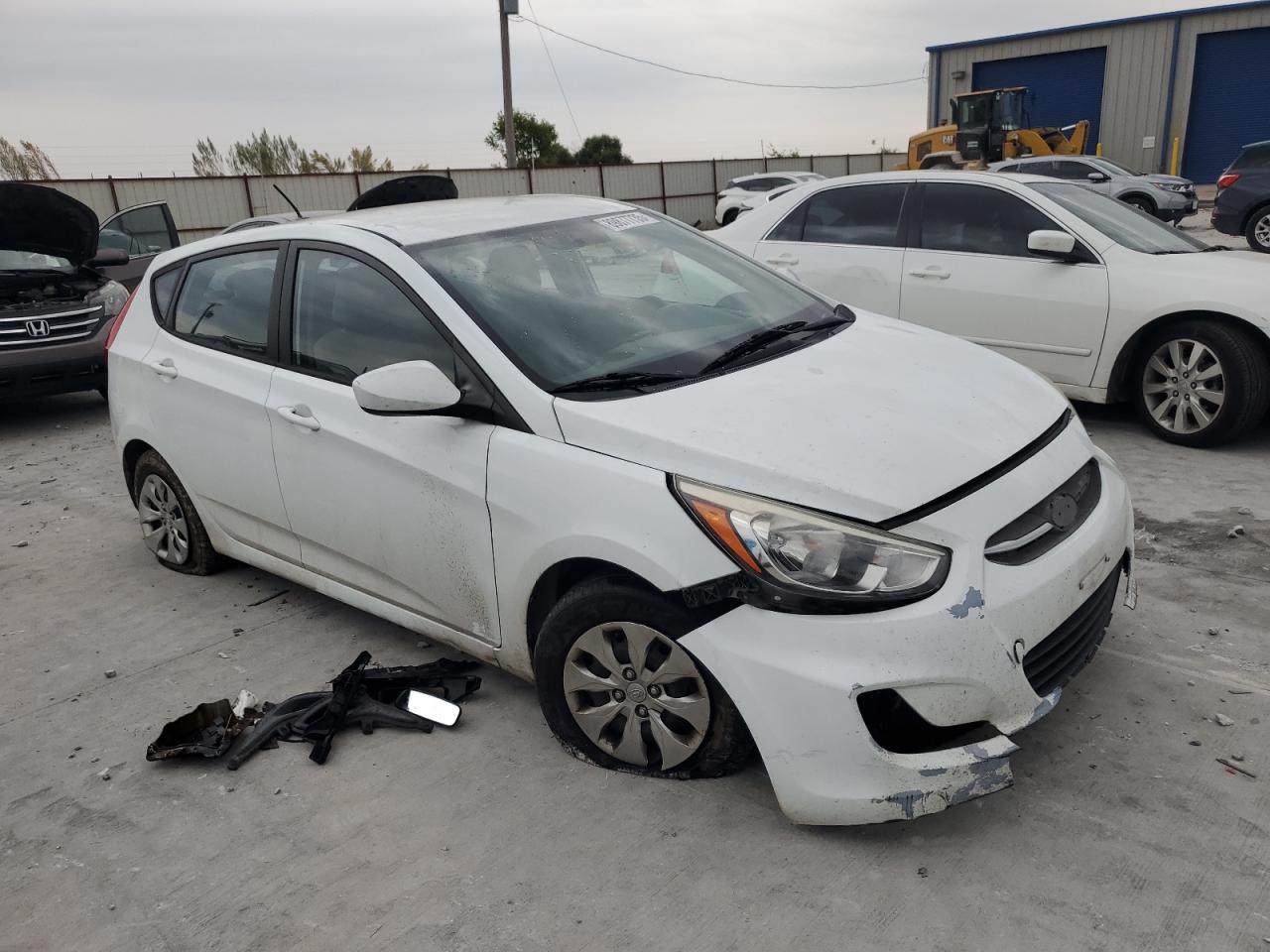 2016 Hyundai Accent Se - Фото 4