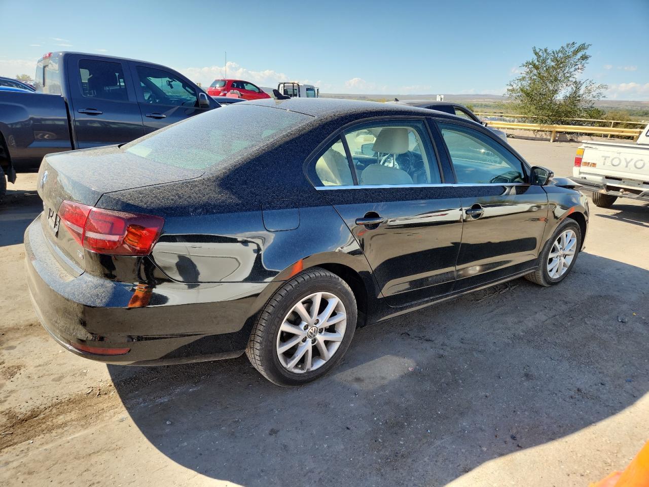 2017 Volkswagen Jetta Se - Image 3