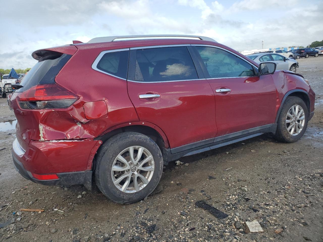 2018 Nissan Rogue S - Image 3