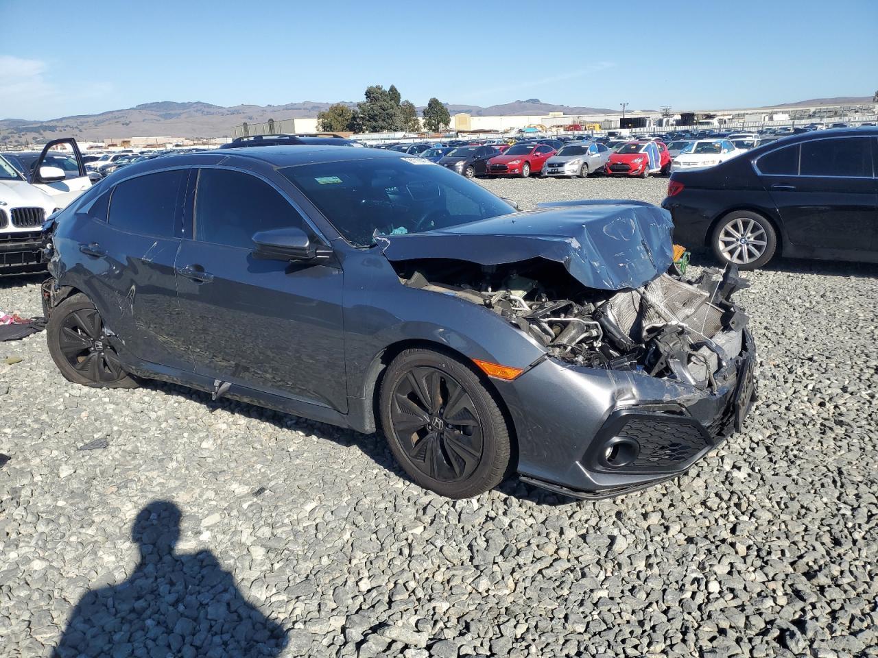 2018 Honda Civic Ex - Image 4