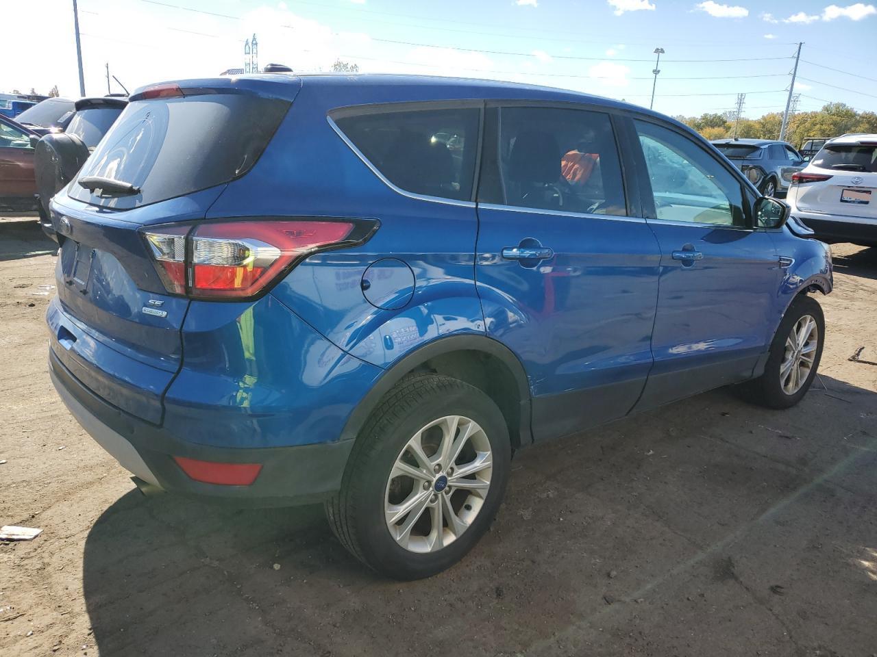 2017 Ford Escape Se - Image 3