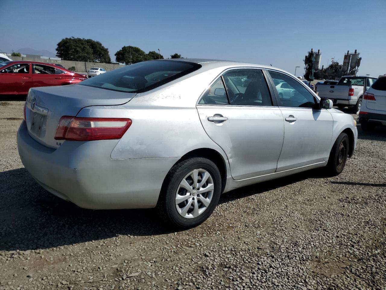 2009 Toyota Camry Base - Фото 3