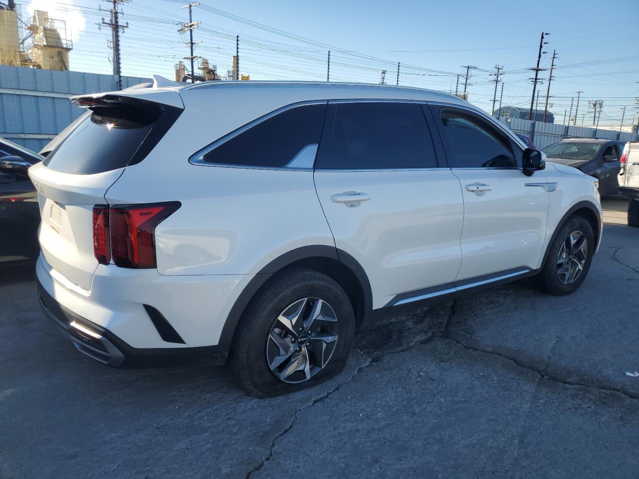 2023 Kia Sorento Hybrid Ex - Фото 3
