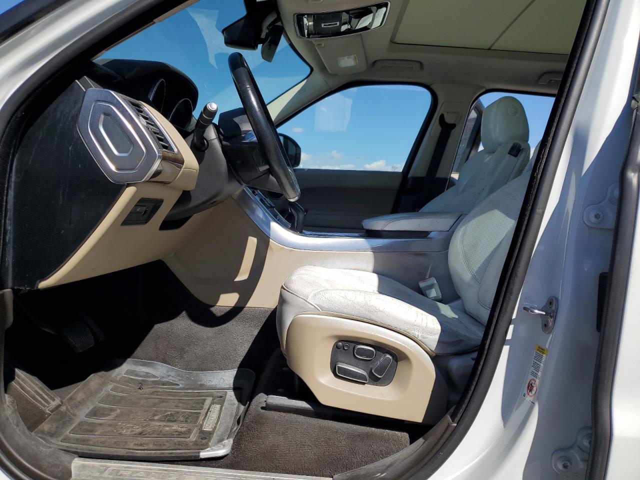 2015 Land Rover Range Rover Sport Hse - Image 7