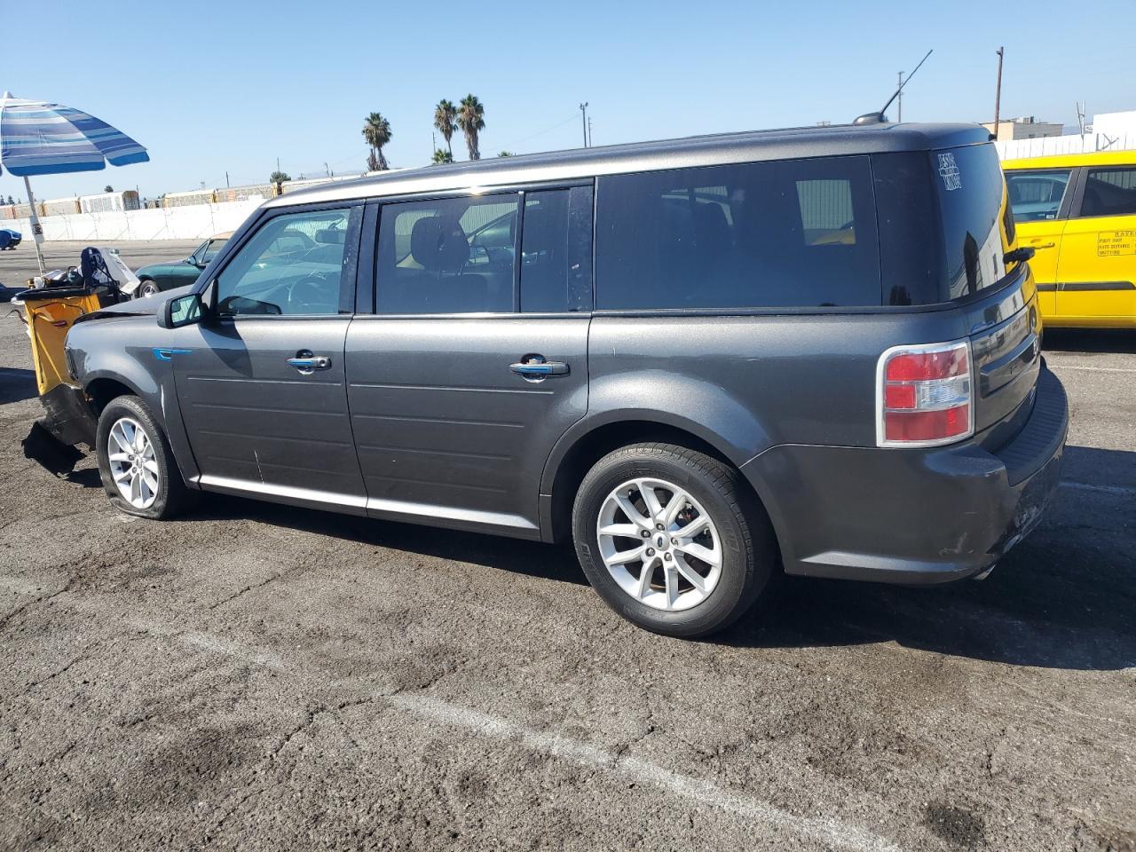2019 Ford Flex Se - Фото 2
