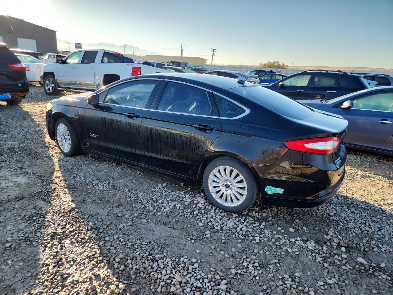 2016 Ford Fusion Se Phev - Фото 2