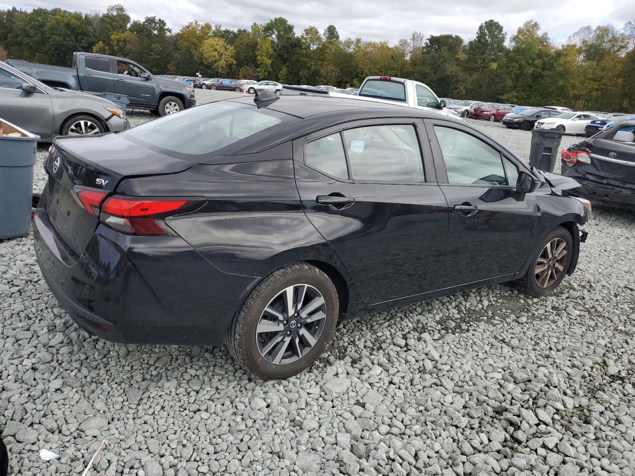 2021 Nissan Versa Sv - Фото 3