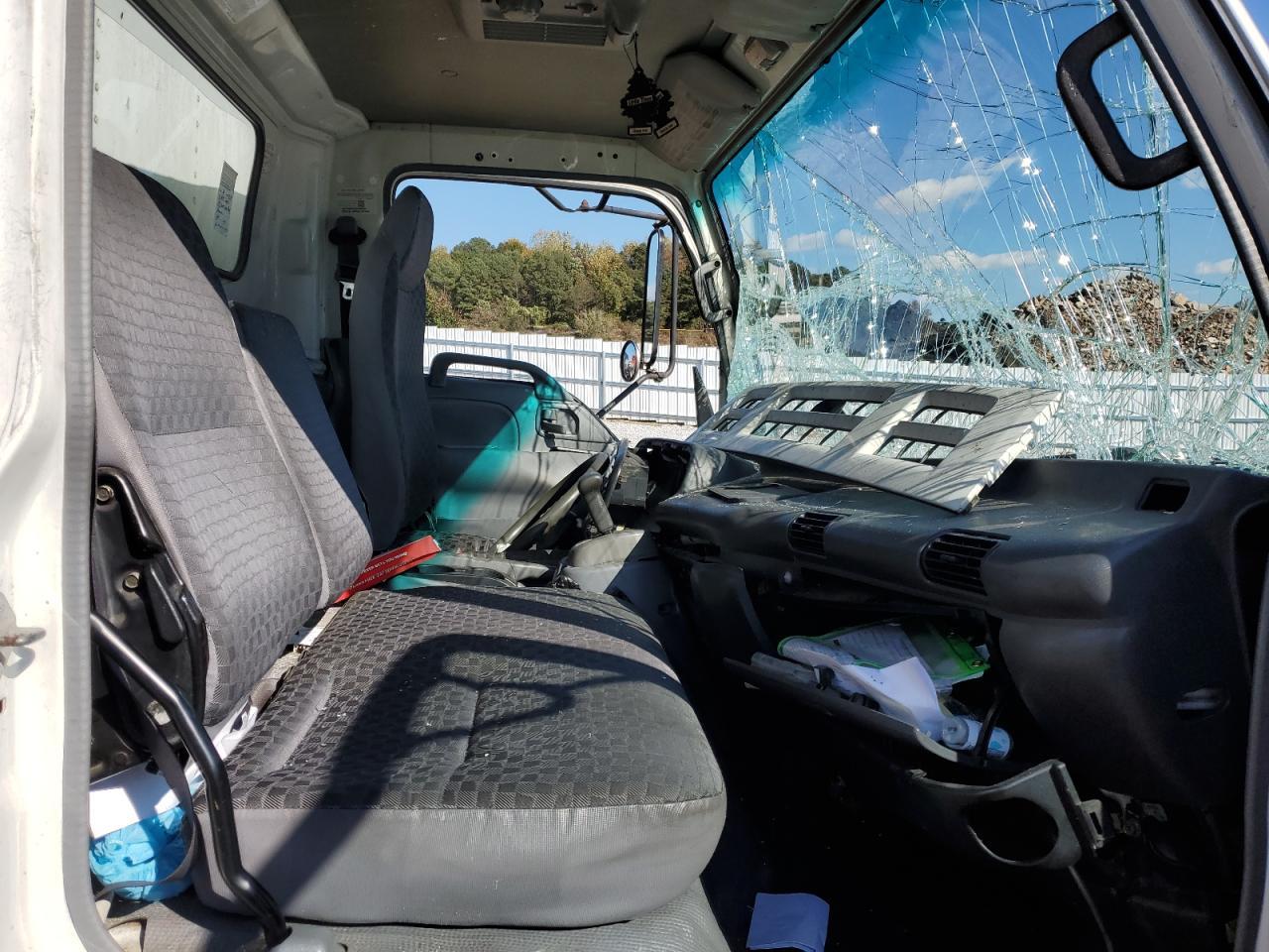 2006 Isuzu Npr Box Truck - Фото 7