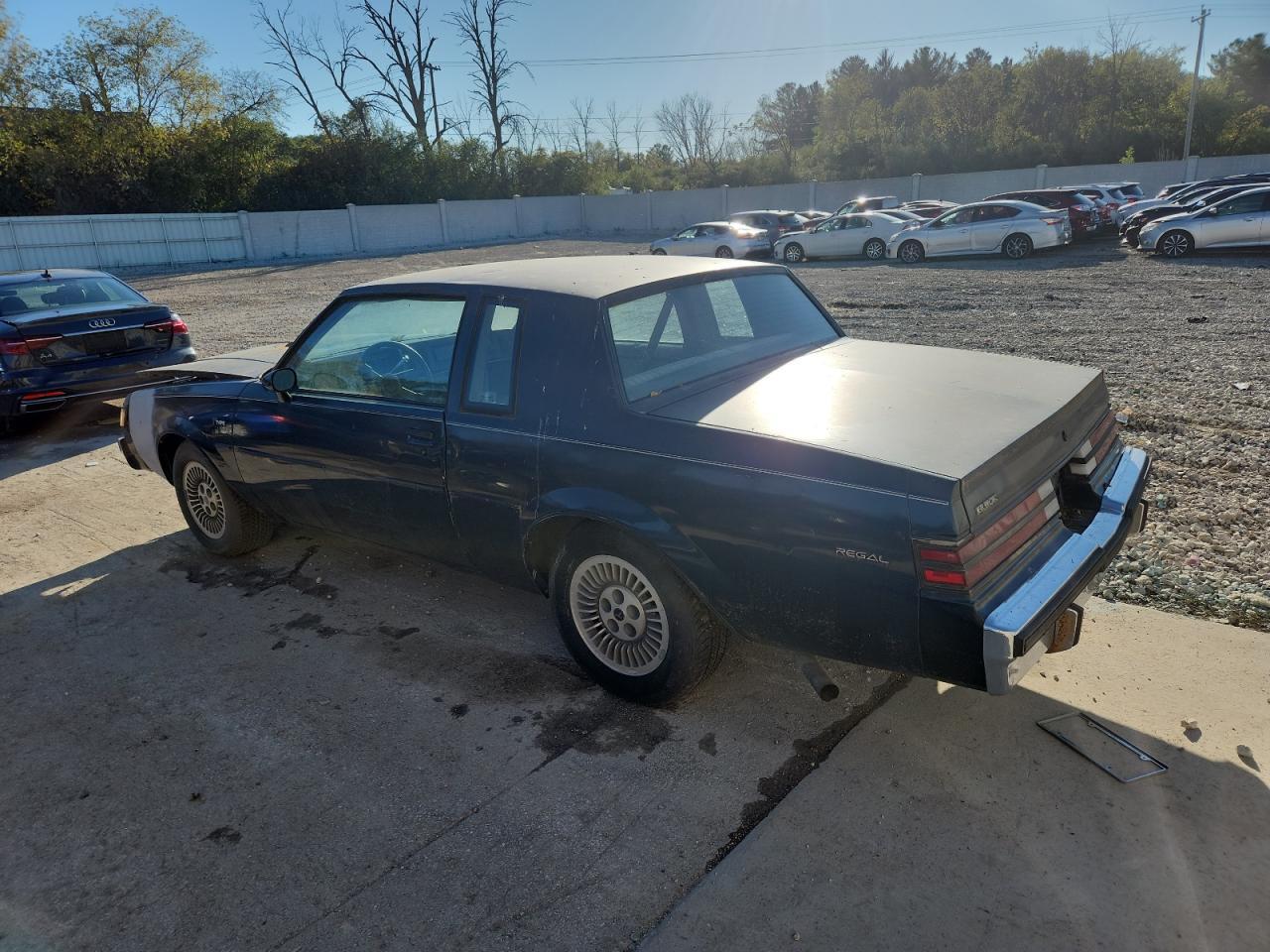 1985 Buick Regal T-Type - Фото 2