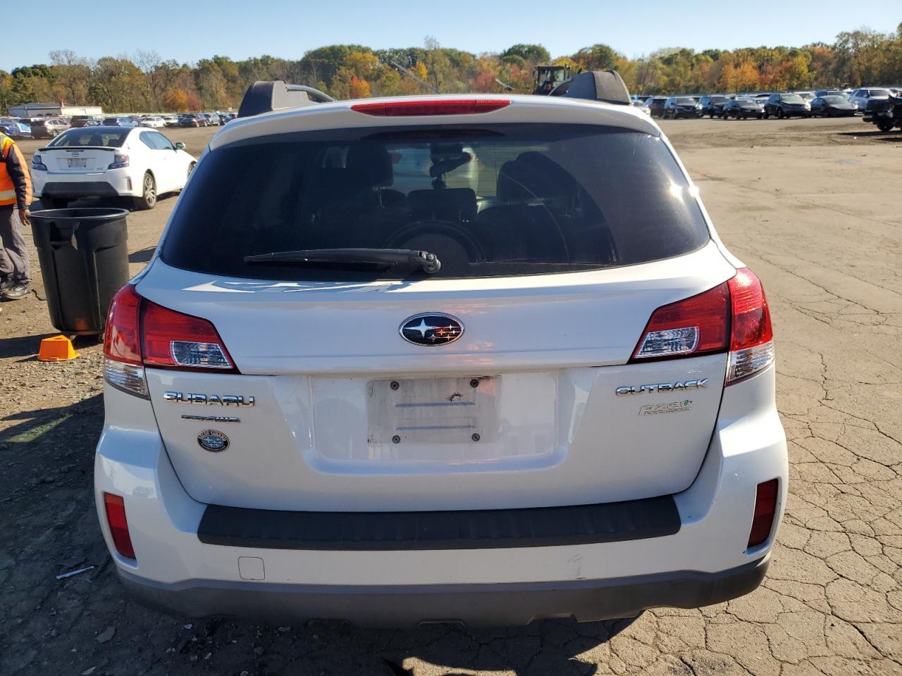 2012 Subaru Outback 2.5I Premium - Фото 6