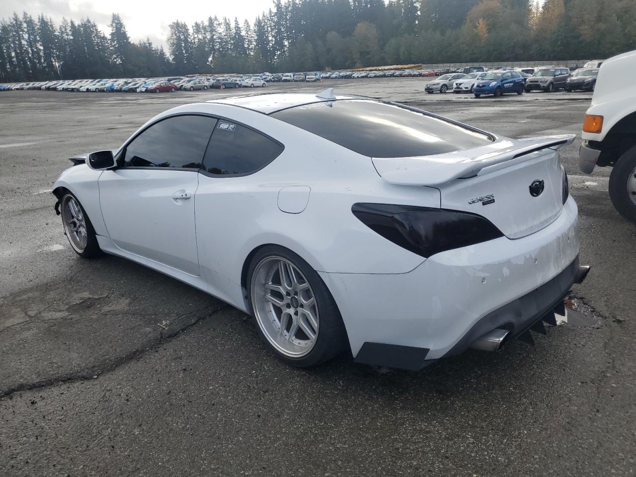 2015 Hyundai Genesis Coupe 3.8L - Image 2