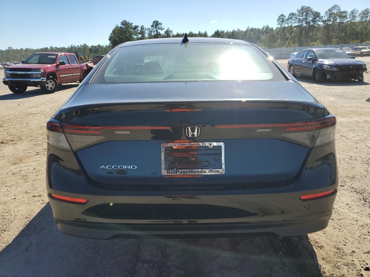 2025 Honda Accord Se - Image 6
