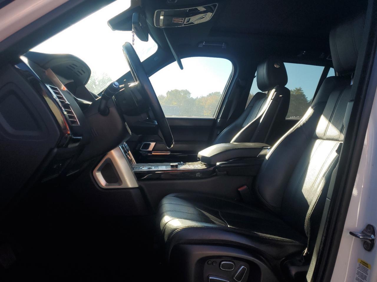 2014 Land Rover Range Rover Hse - Image 7