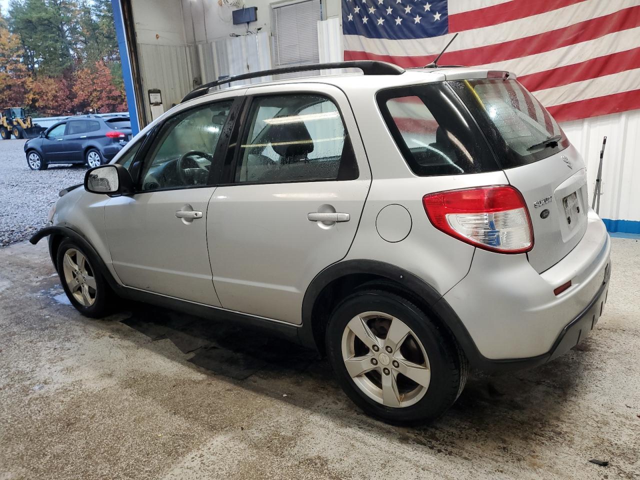 2011 Suzuki Sx4 - Фото 2