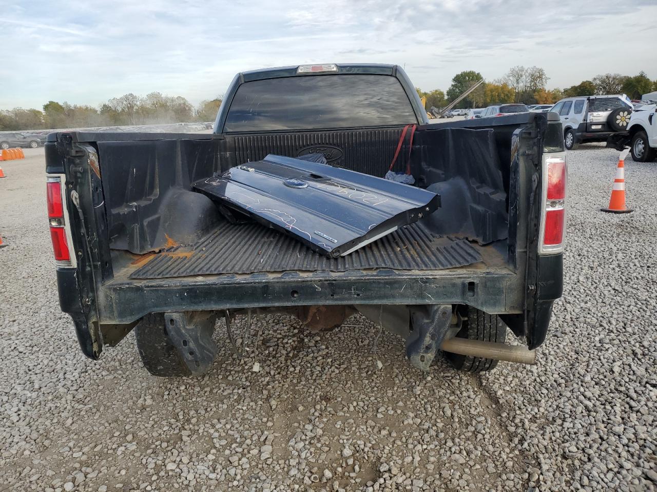 2013 Ford F150 - Фото 6