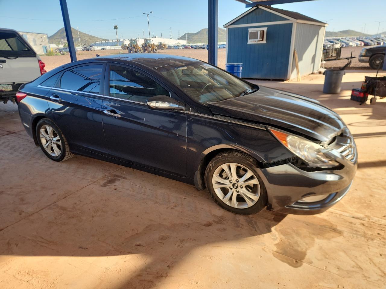 2011 Hyundai Sonata Limited - Image 4