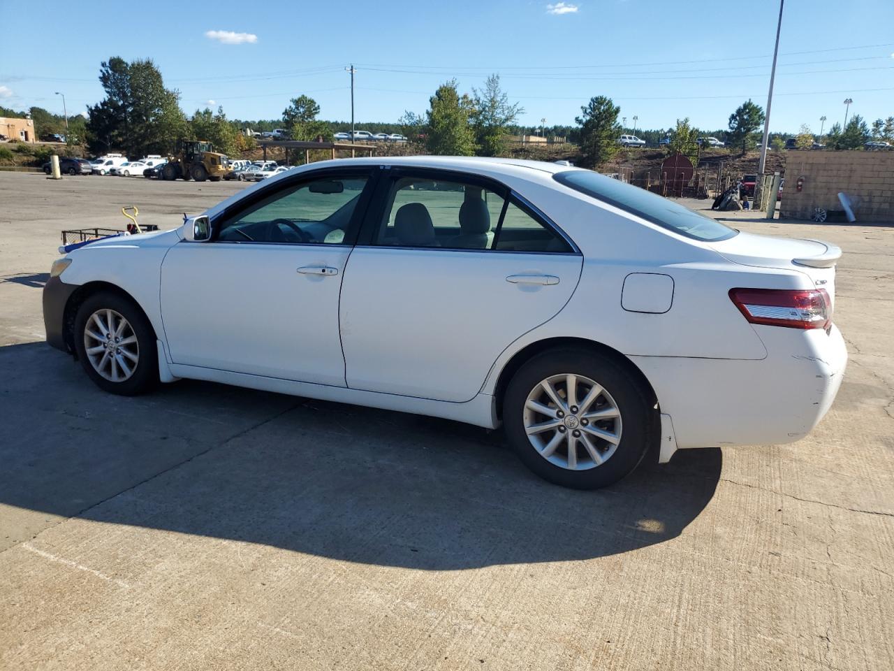 2010 Toyota Camry - Image 2