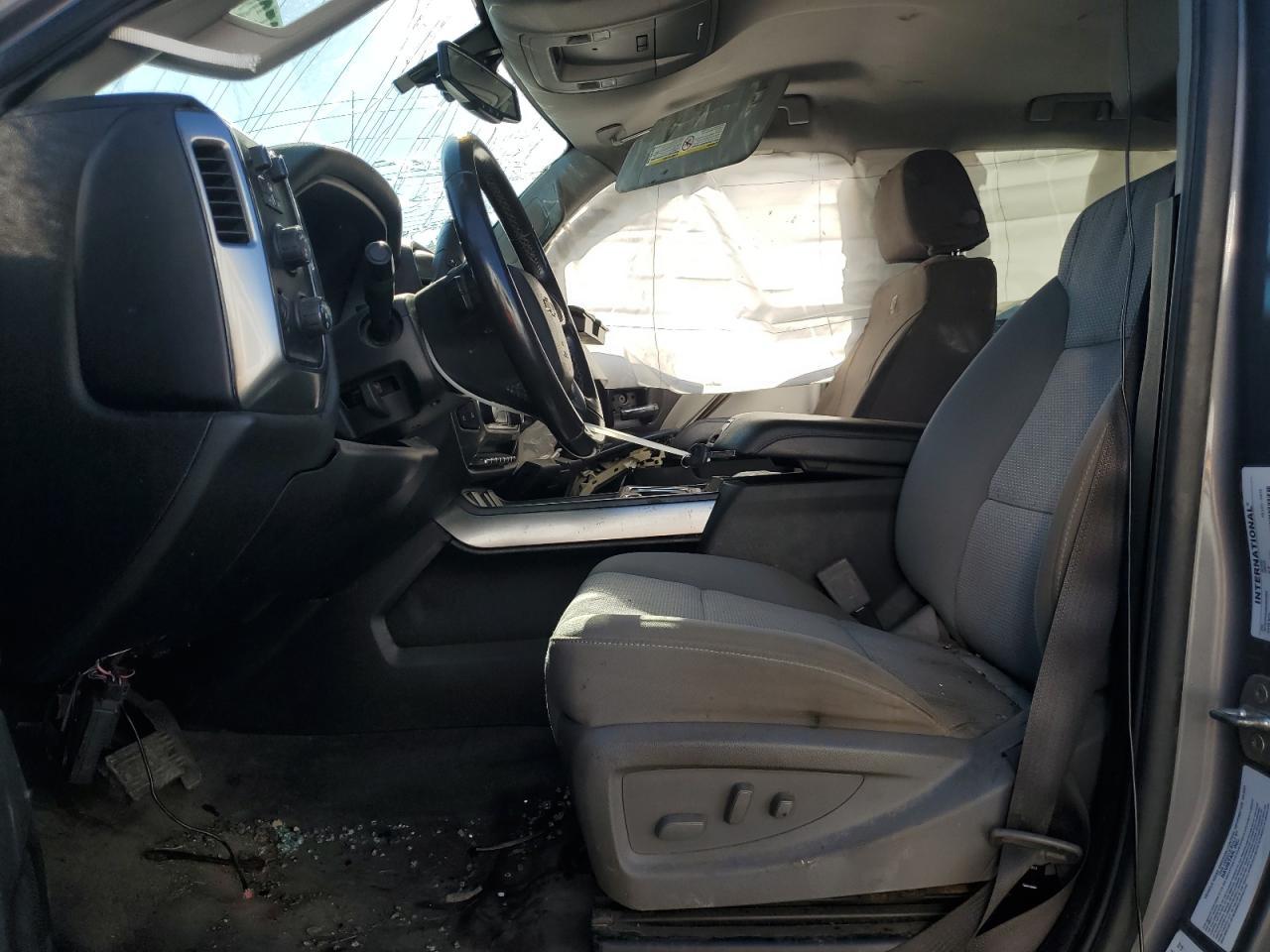 2021 Chevrolet Silverado Medium Duty - Фото 5