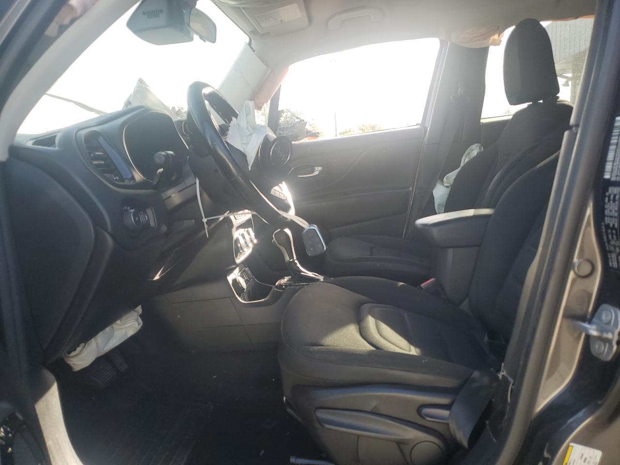 2017 Jeep Renegade Latitude - Фото 7