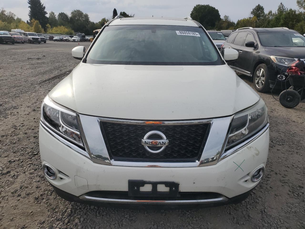 2013 Nissan Pathfinder S - Image 5