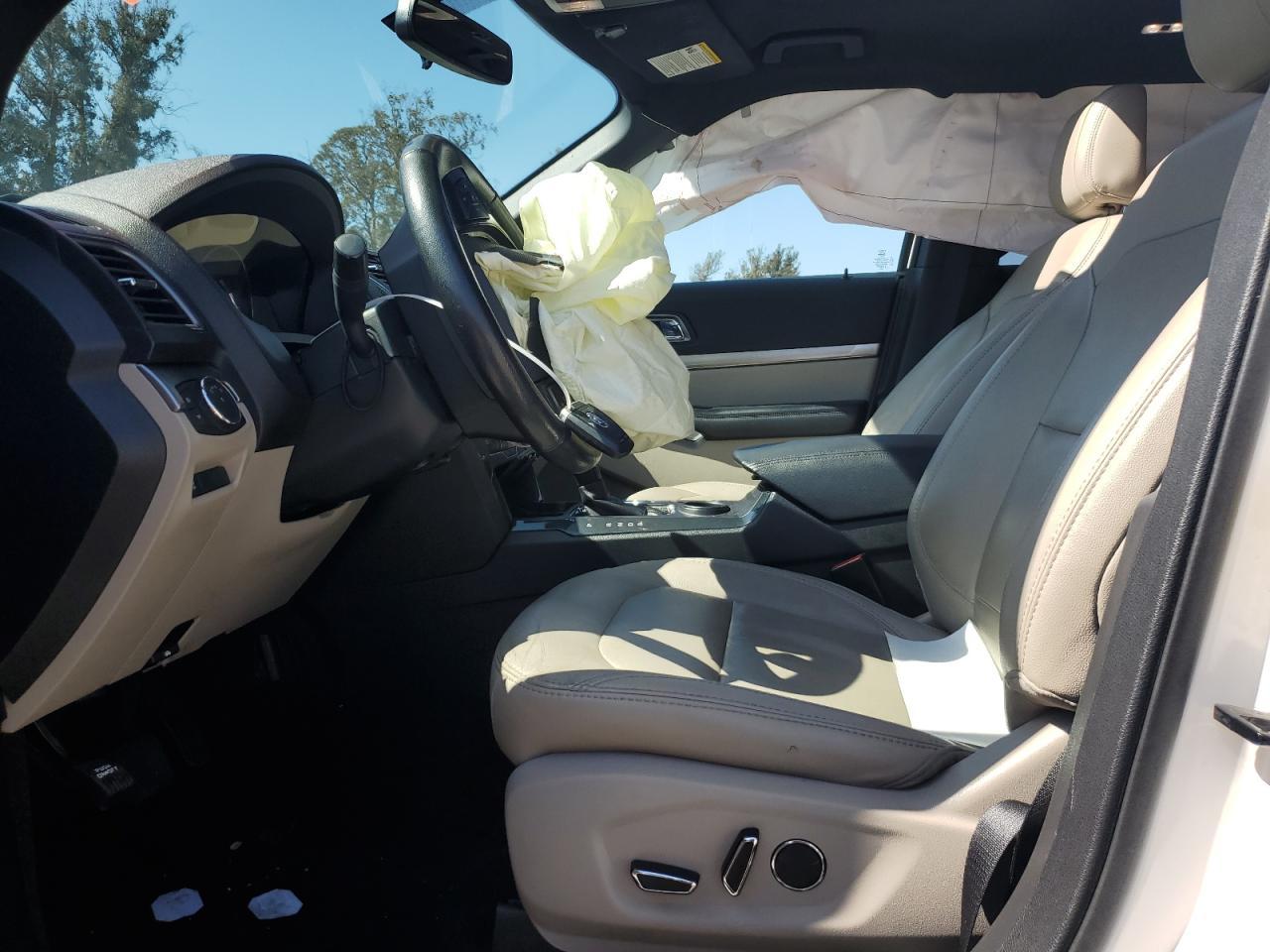 2018 Ford Explorer Xlt - Фото 7