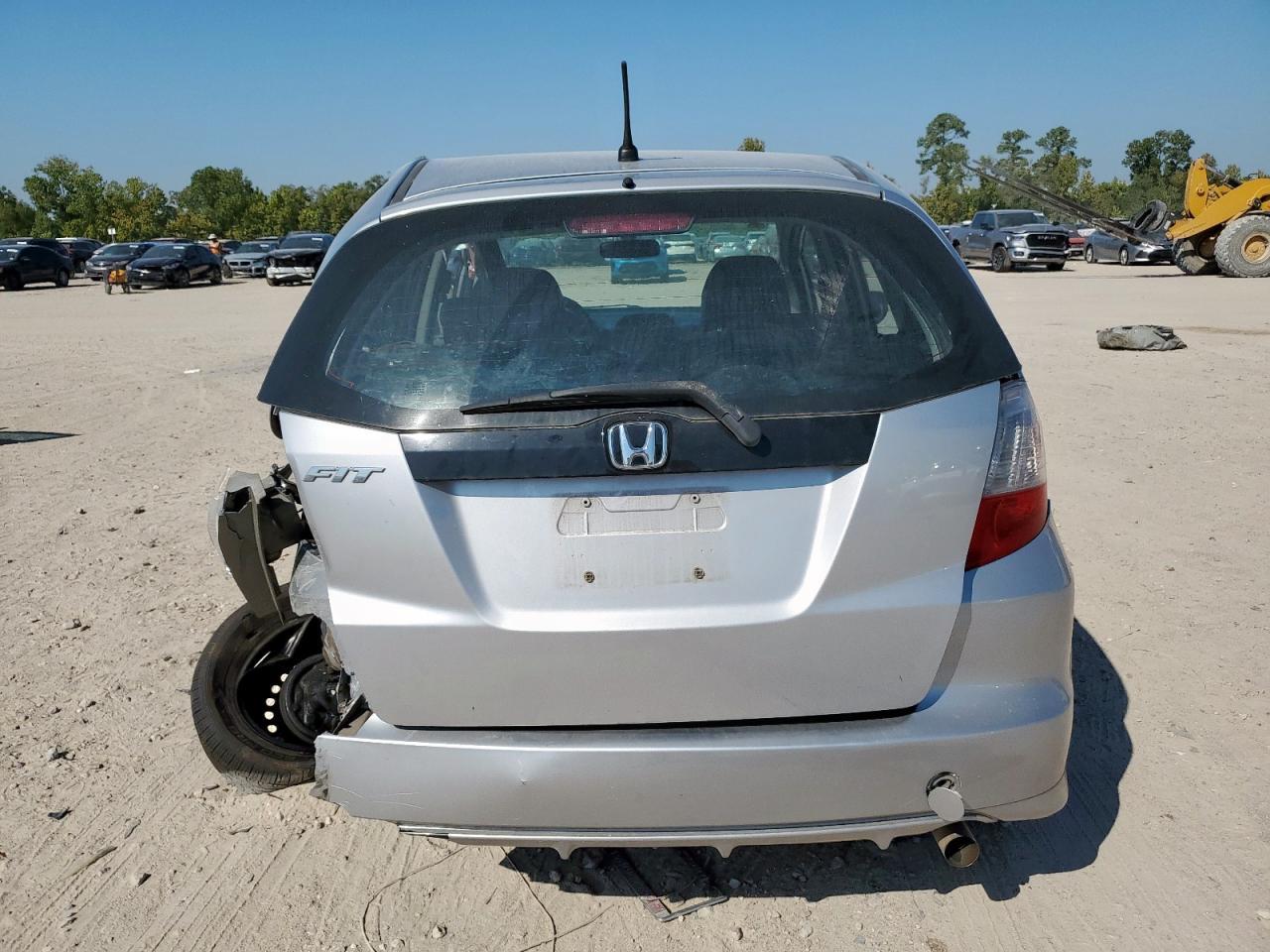 2013 Honda Fit - Фото 6