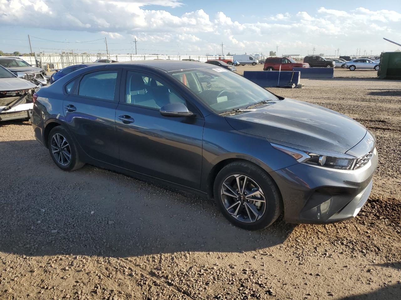2024 Kia Forte Lx - Фото 4