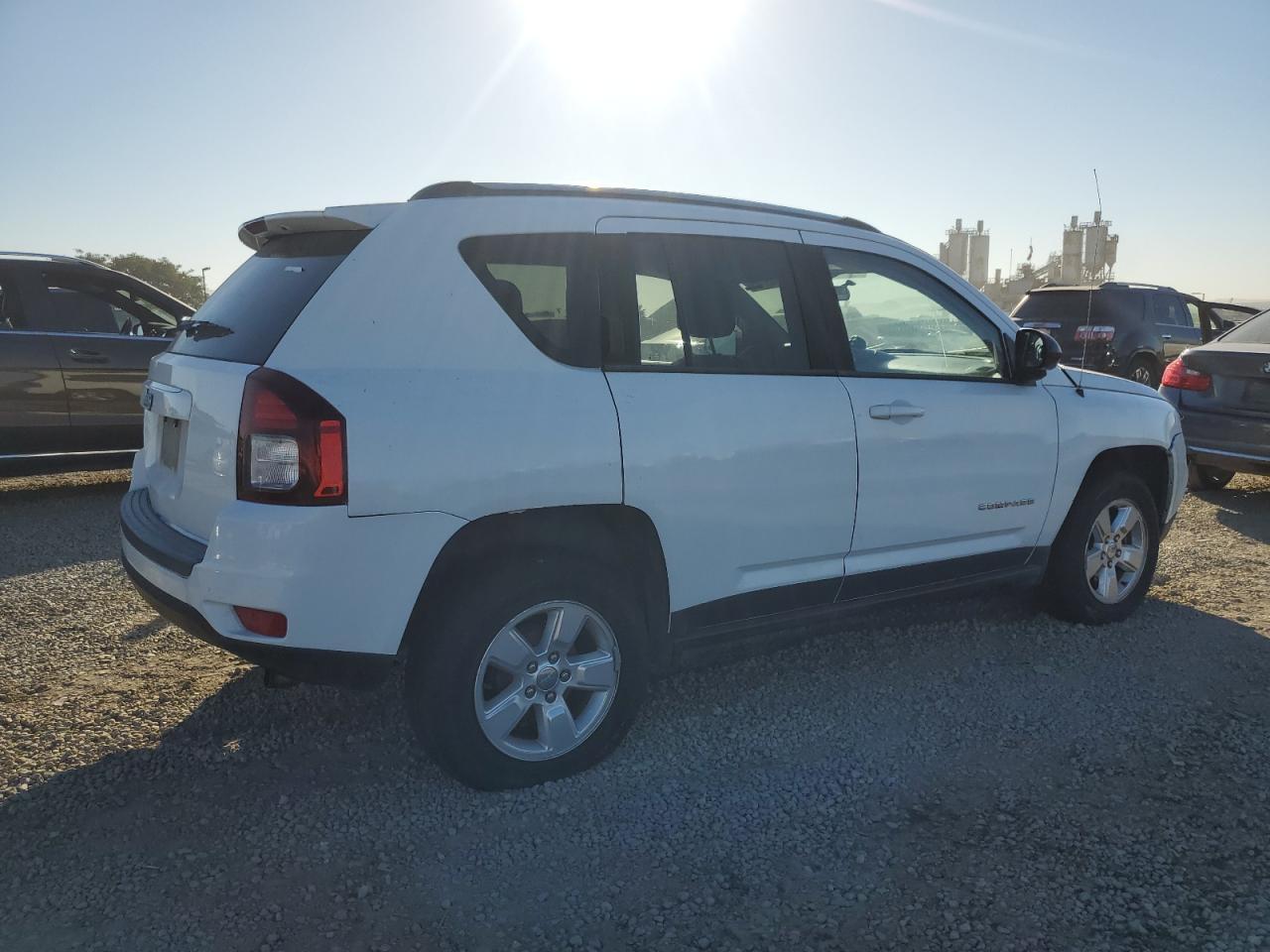 2014 Jeep Compass Sport - Фото 3