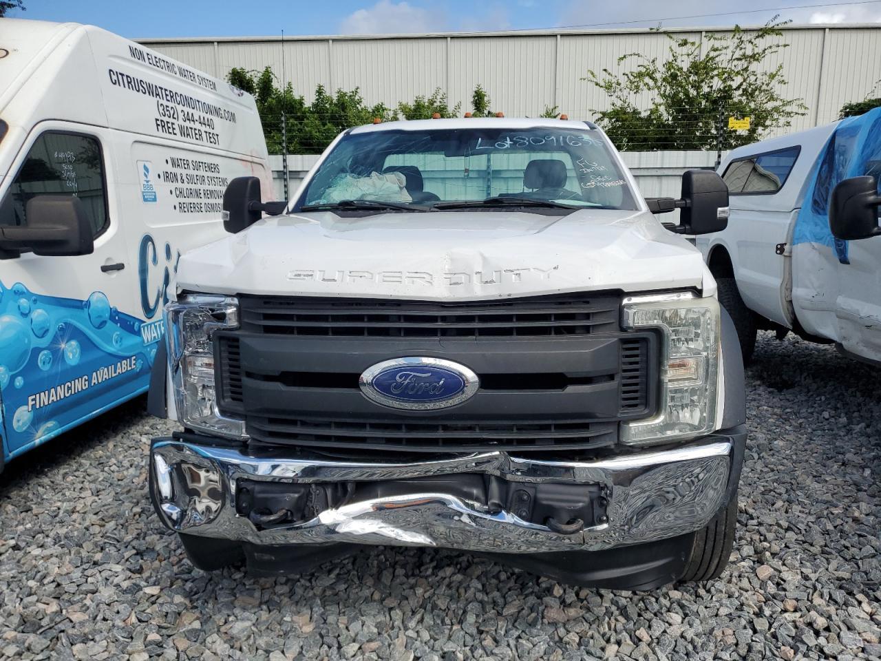 2017 Ford F550 Super Duty - Фото 5