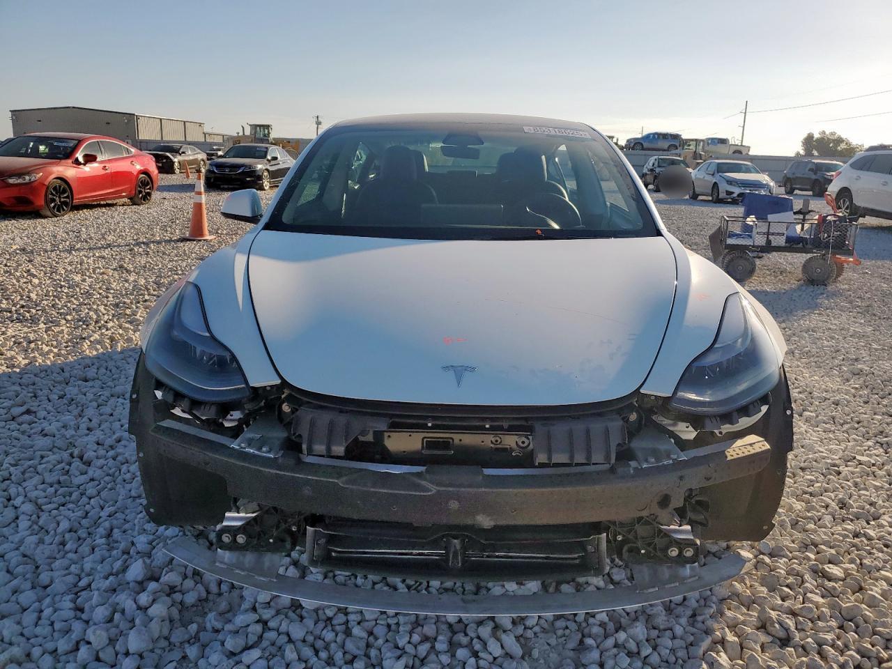 2022 Tesla Model 3 - Фото 5