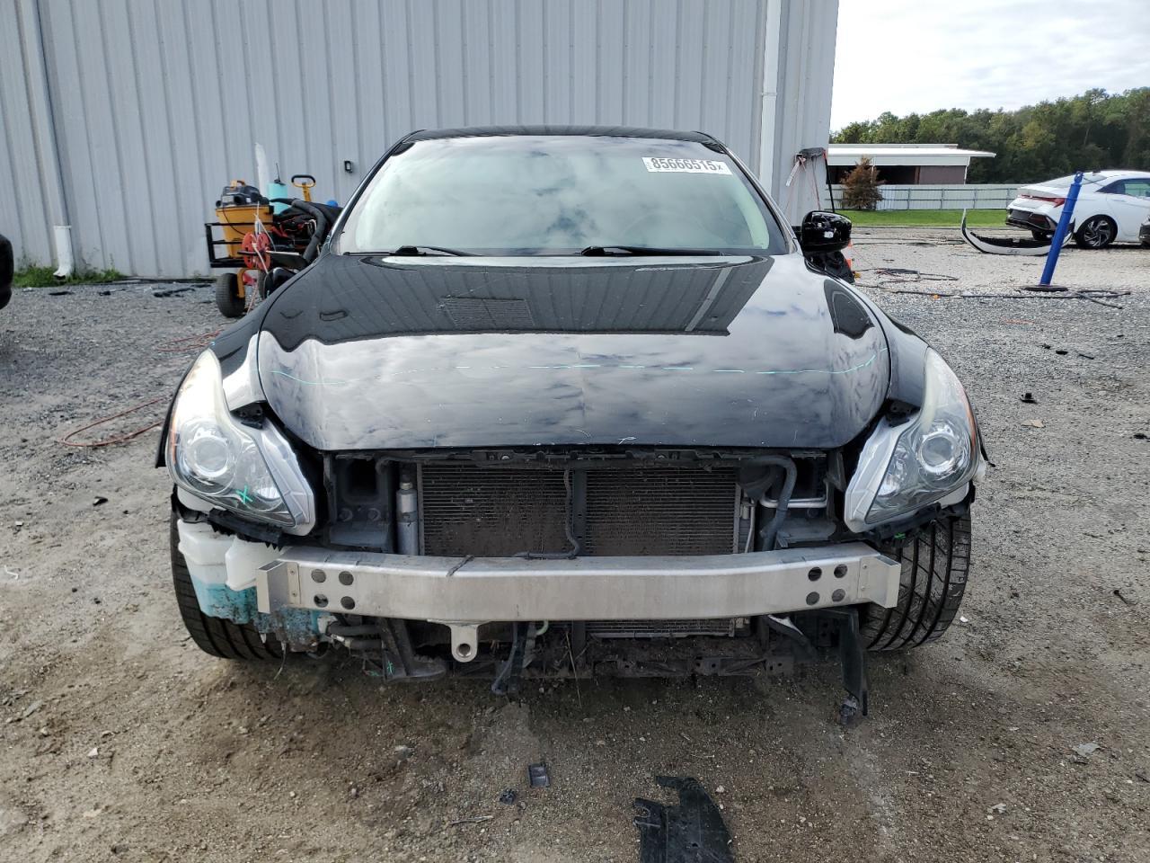 2013 Infiniti G37 Journey - Фото 5