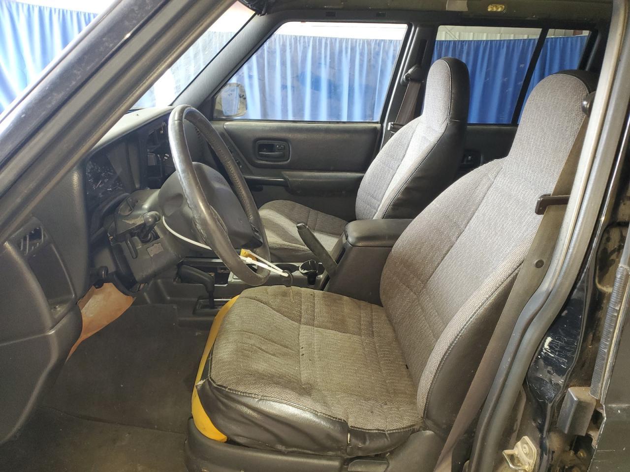 2001 Jeep Cherokee Sport - Фото 7