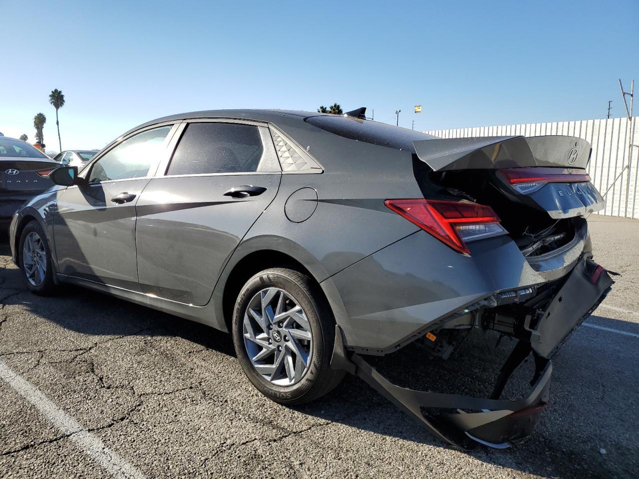 2025 Hyundai Elantra Blue - Image 2