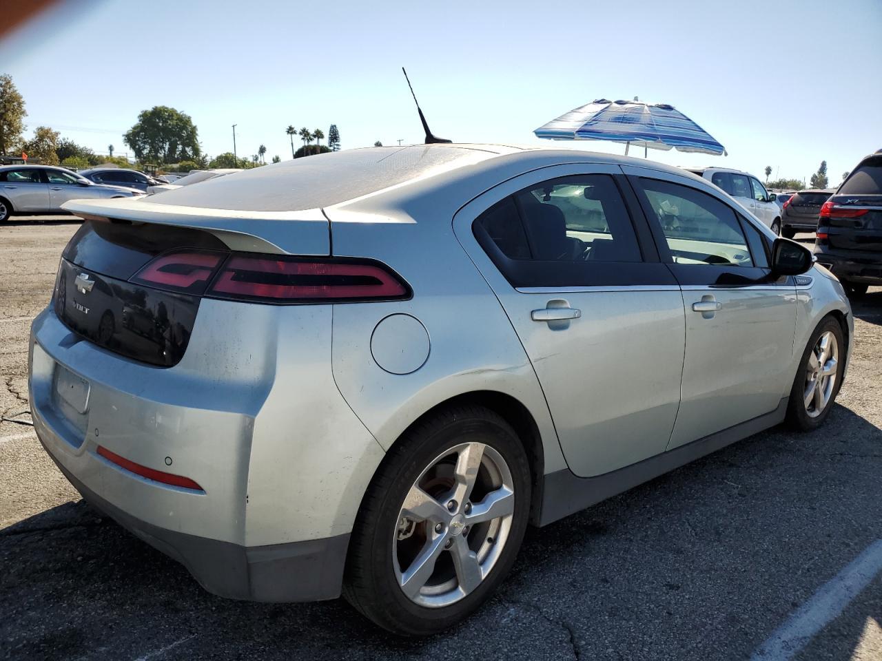 2011 Chevrolet Volt - Фото 3