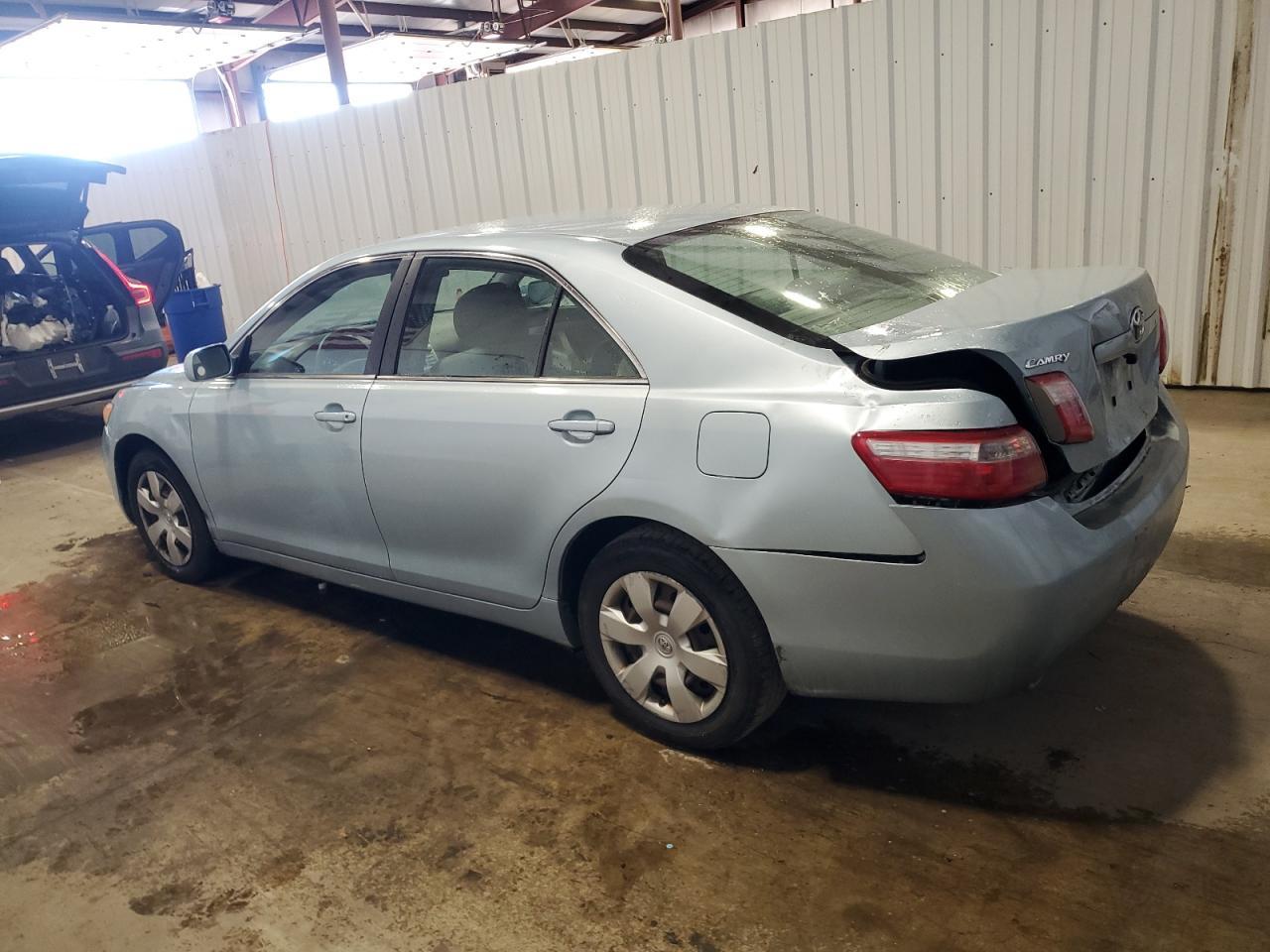 2007 Toyota Camry Le - Image 2