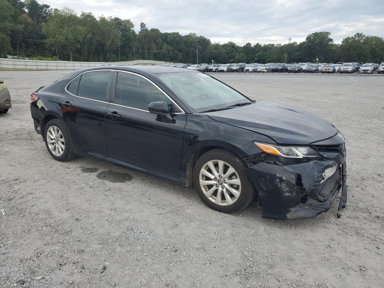 2019 Toyota Camry L - Фото 4