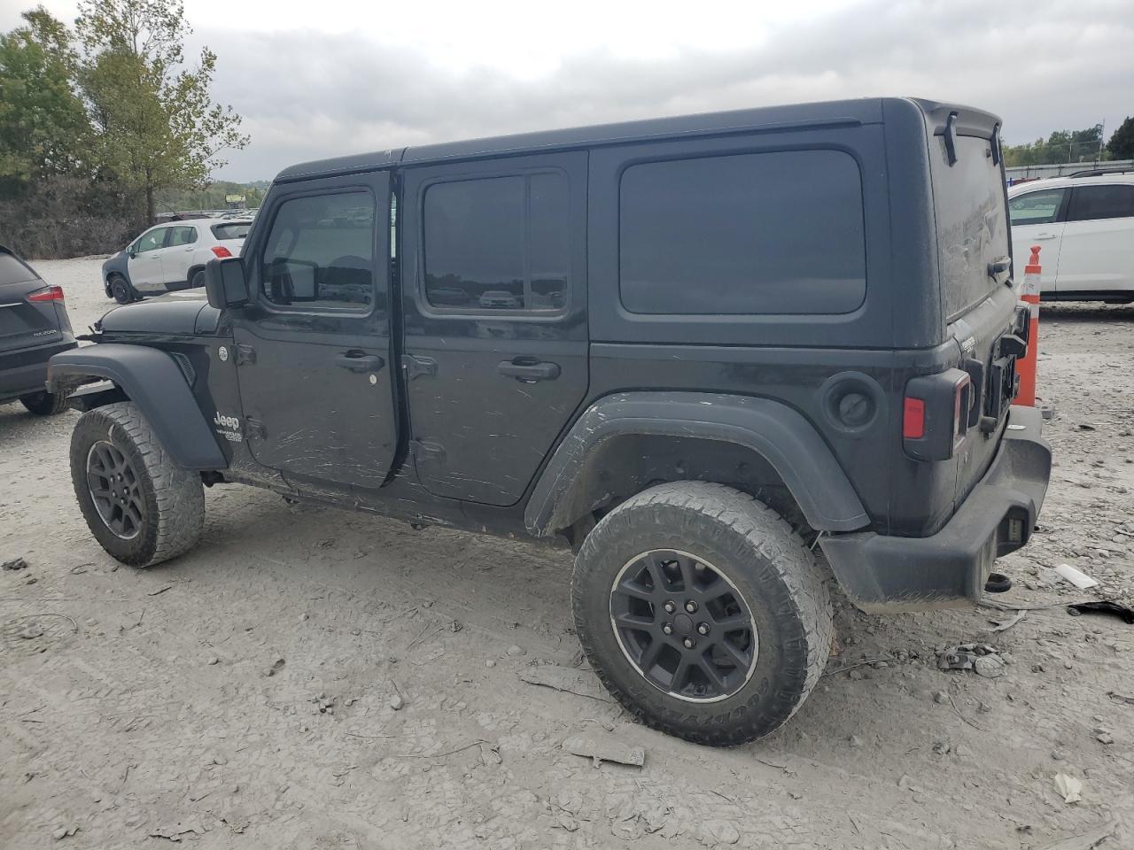 2018 Jeep Wrangler Unlimited Sport - Image 2