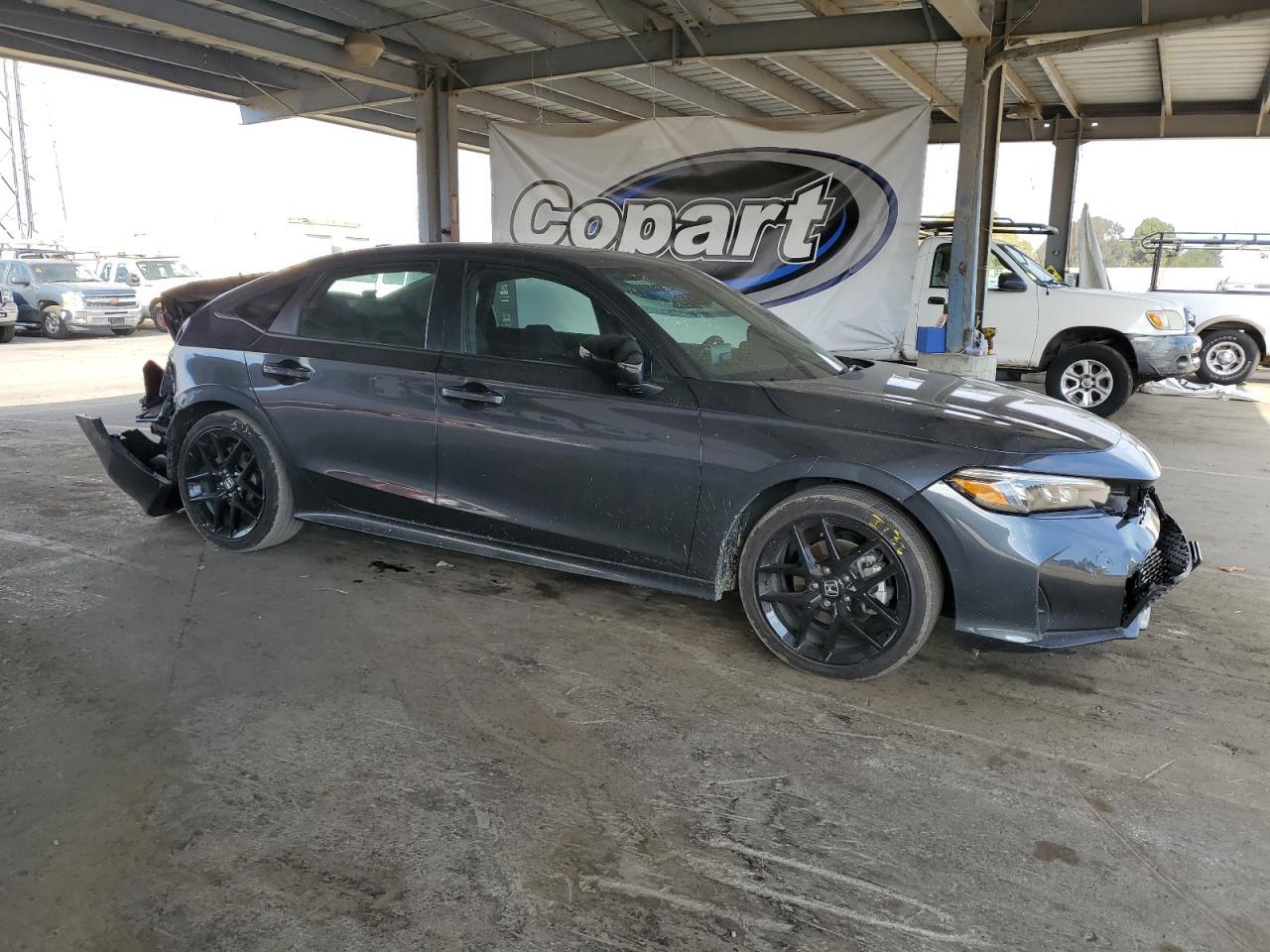 2025 Honda Civic Sport - Фото 4
