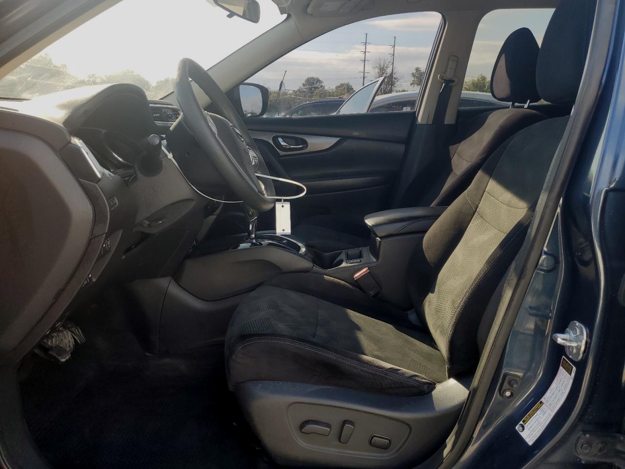 2016 Nissan Rogue S - Image 7