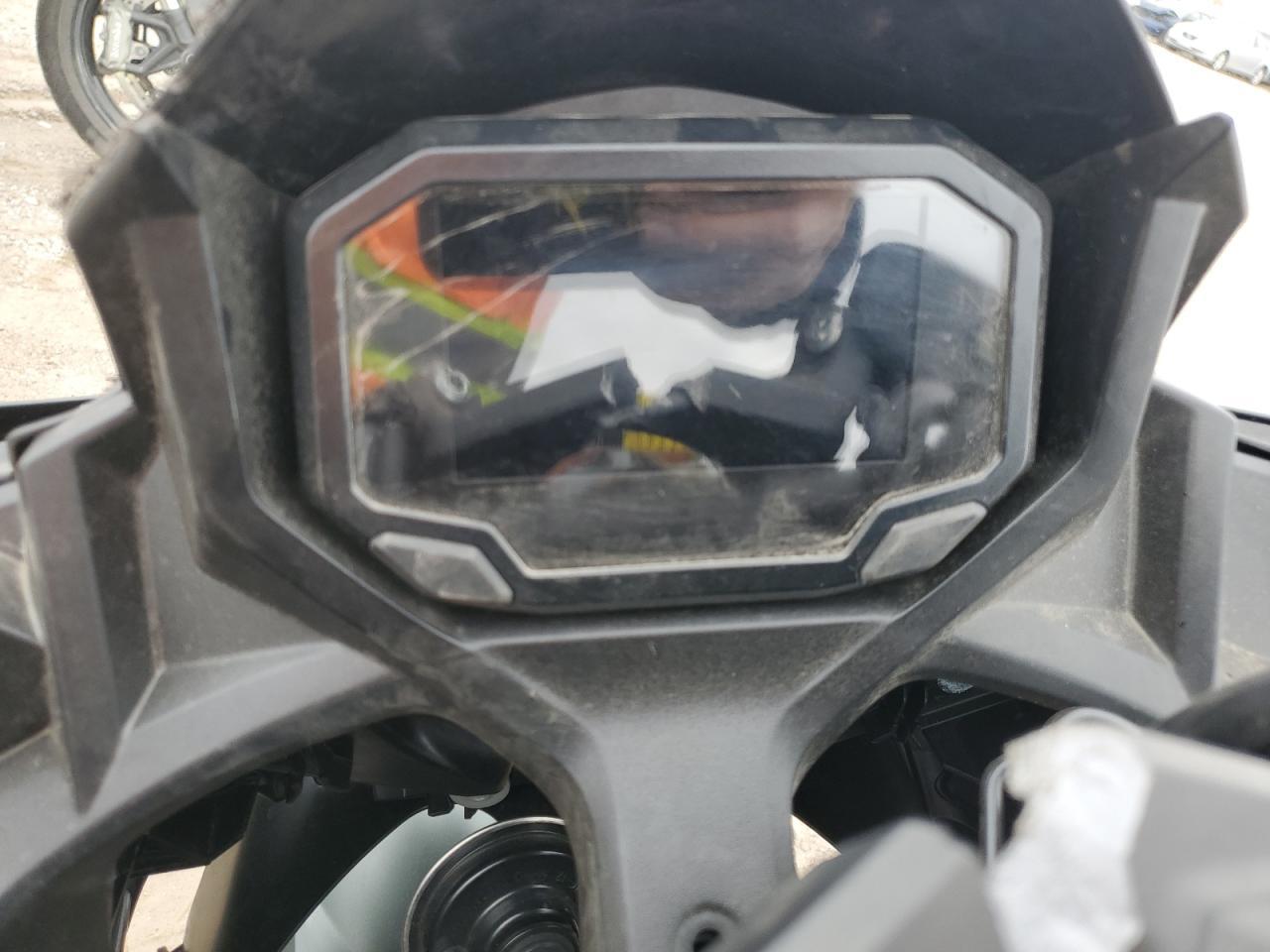 2025 Kawasaki Ex650 P - Фото 7