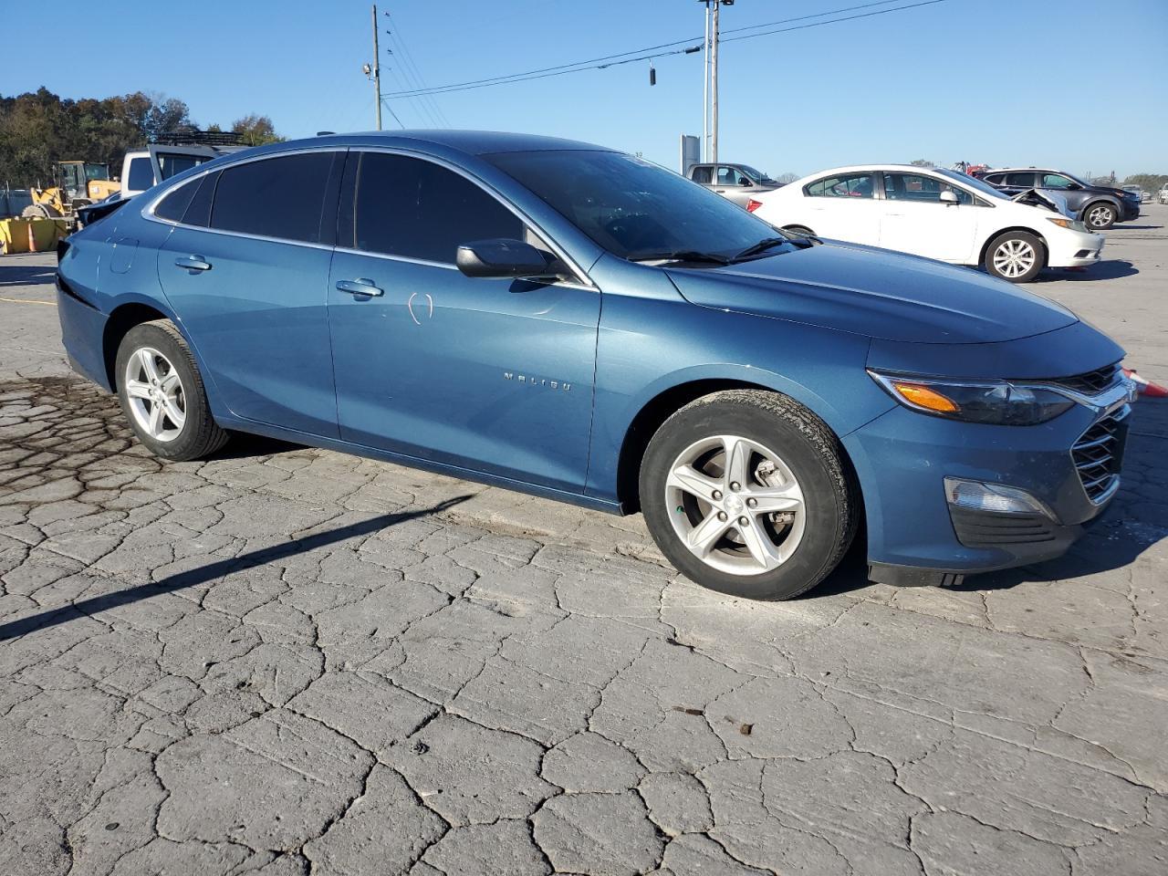 2024 Chevrolet Malibu Ls - Фото 4